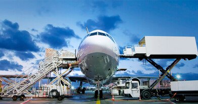 Срочная доставка грузов: преимущества авиаперевозок с компанией «Транзит»