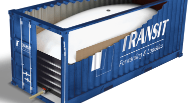 Транзит, используя технологию перевозок во флекситанках, осуществил первые отгрузки в Новосибирске